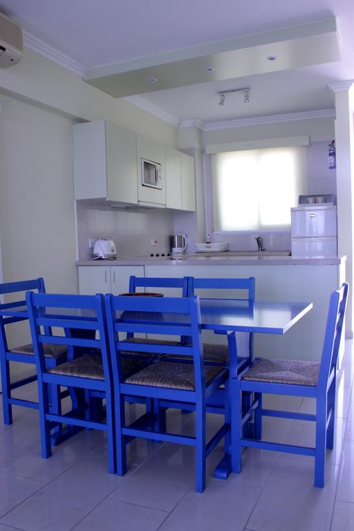 Paphinia Seaview Apartments Πάφος Εξωτερικό φωτογραφία